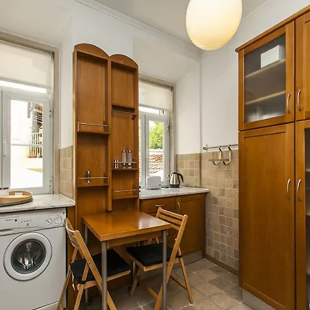 Praca Das Flores * Lisbon