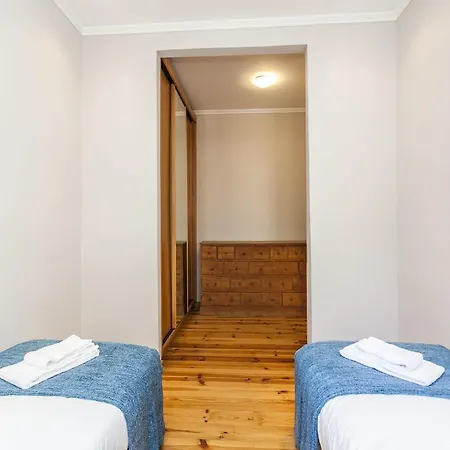 Praca Flores Апартаменти Лісабон