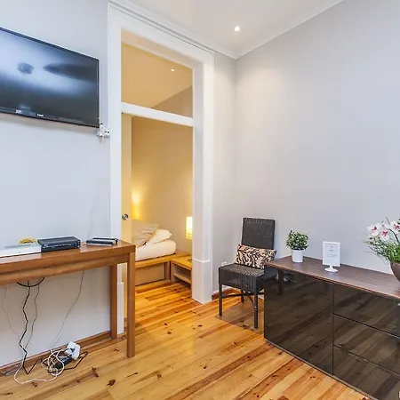 Praca Flores * 리스본