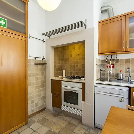 Praca Flores Appartement Lissabon